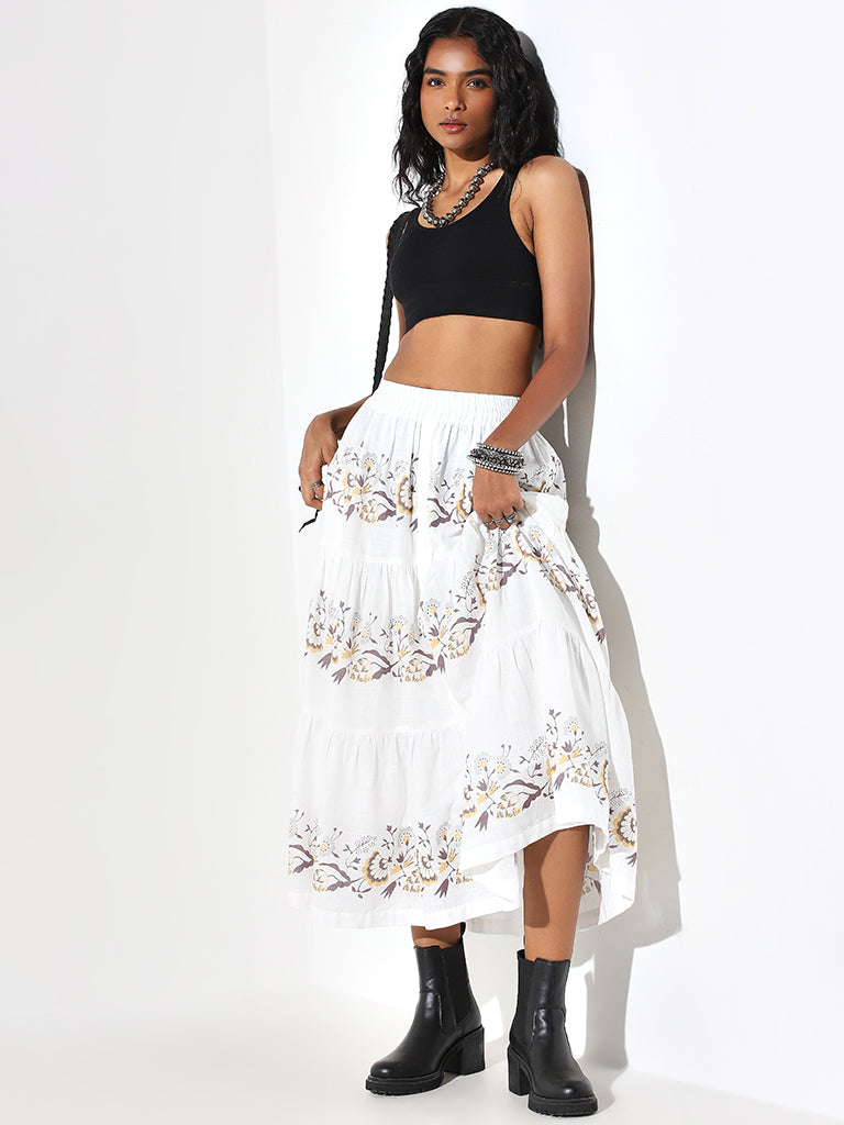 Bombay Paisley White A-Line Printed Cotton Tiered Skirt