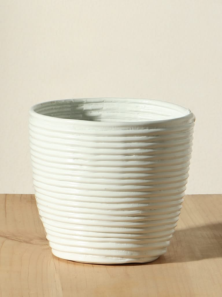 Westside Home White Extra Small Woven Planter