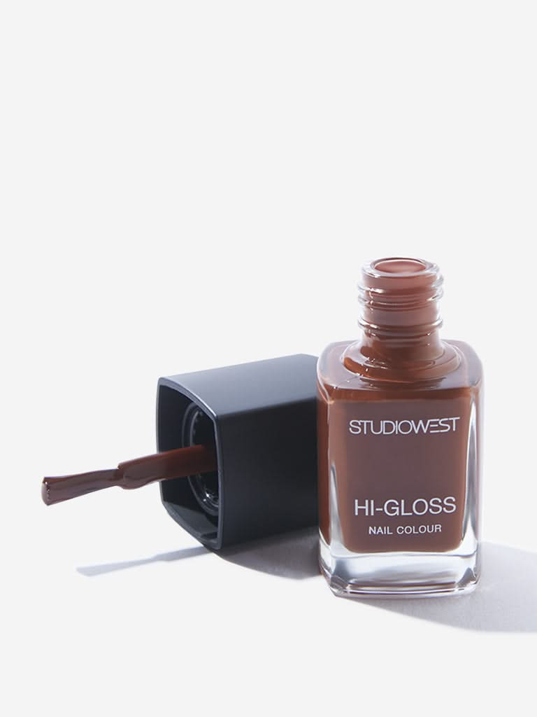 Studiowest Nude Mocha BR-01 Nail Polish - 9 ml