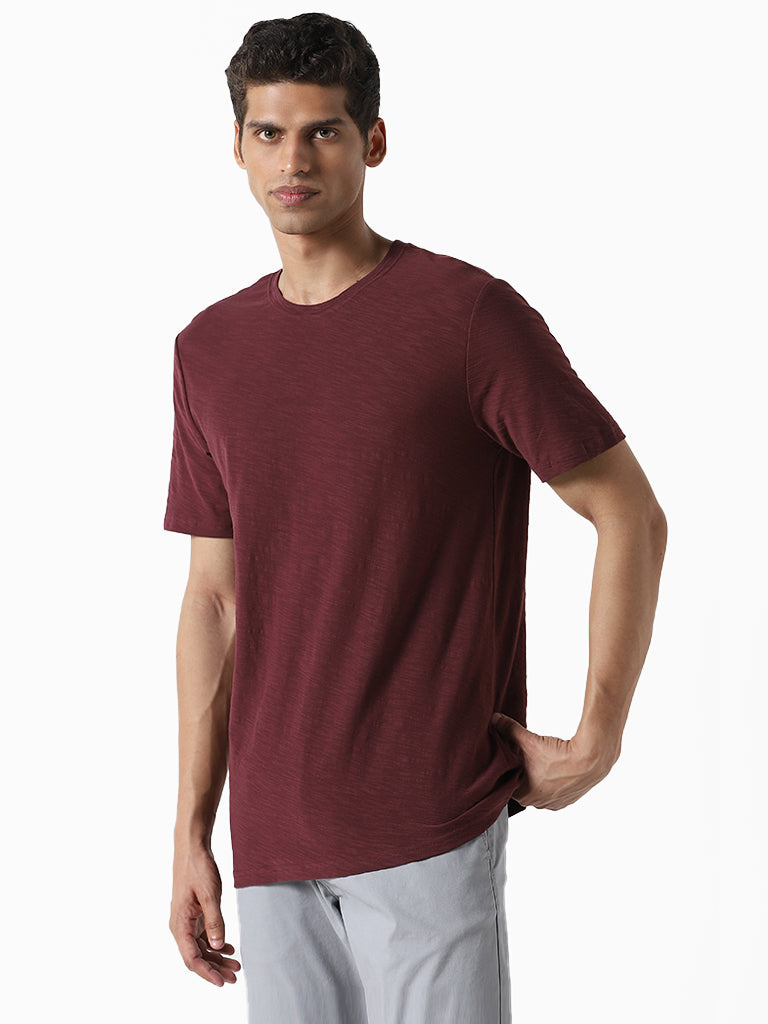 WES Casuals Plain Wine Cotton Slim-Fit T-Shirt