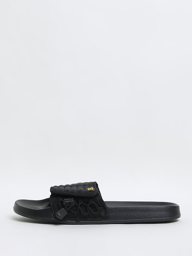 SOLEPLAY Black Utility Slides