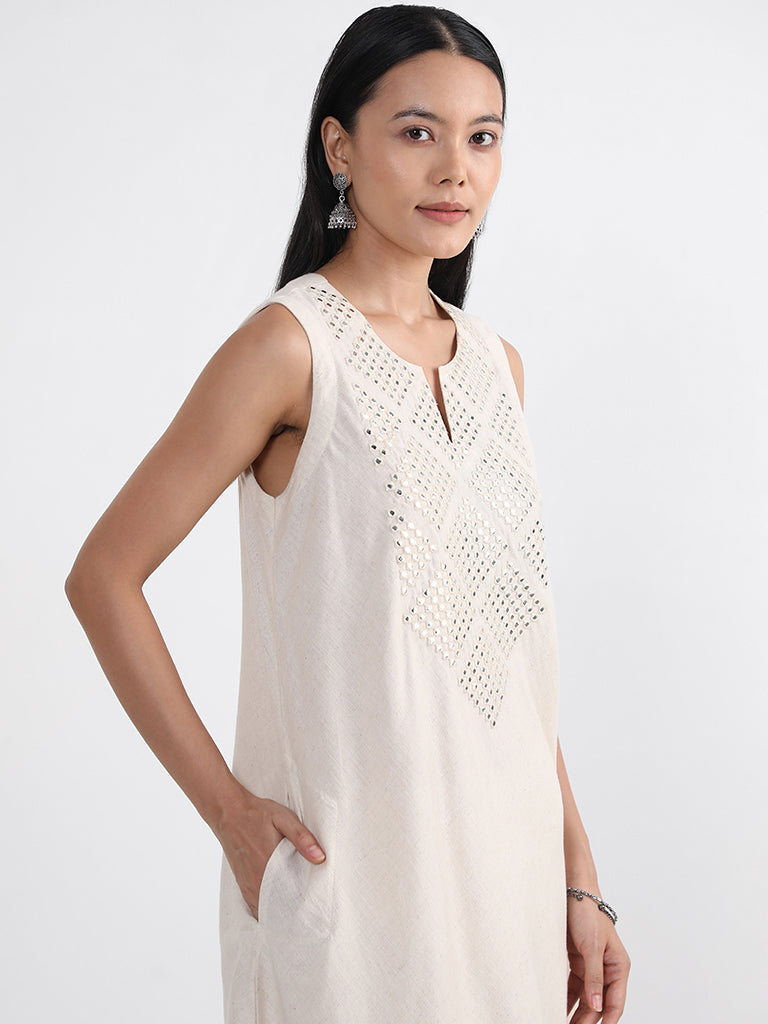 Utsa Off-White Mirror Embroidered Kurta