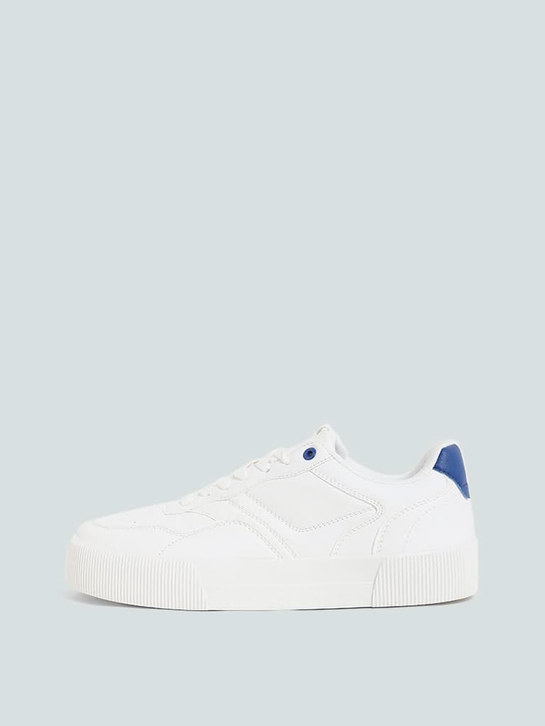 SOLEPLAY Solid White Colour Pop Sneakers