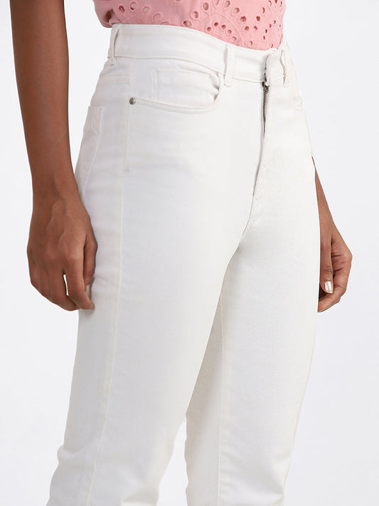 LOV White Straight - Fit Mid - Rise Jeans