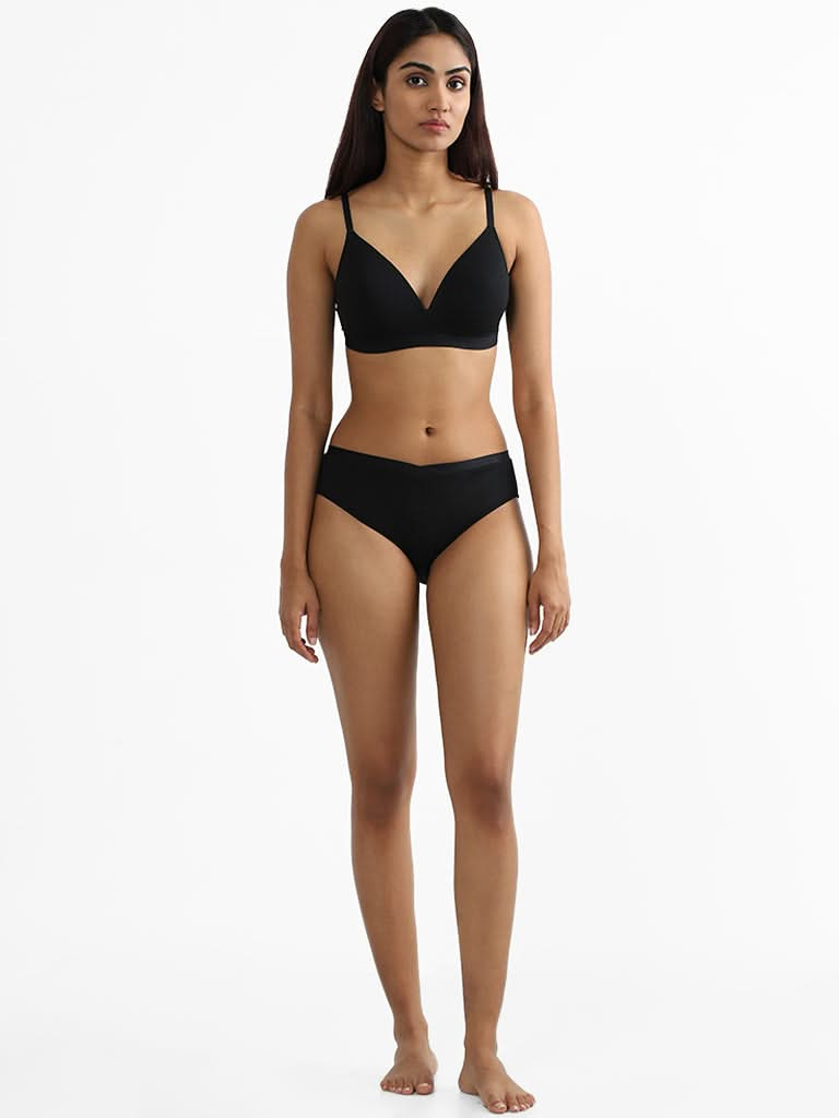 Wunderlove Black Hi-Leg Brief