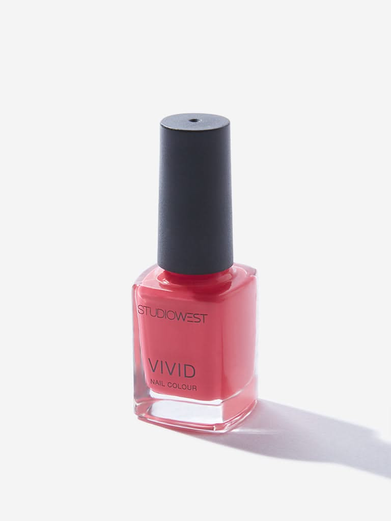 Studiowest Pink Vivid Crème FP-01 Nail Polish - 9 ml