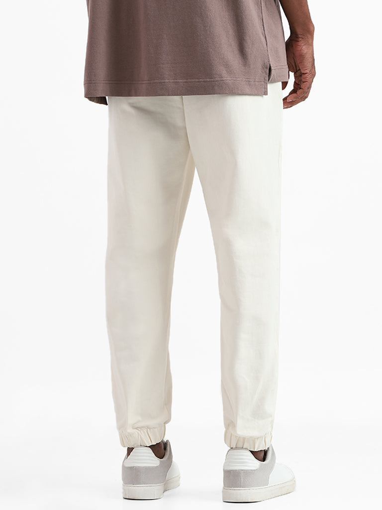 Nuon Off-White Cotton Blend Relaxed-Fit Mid-Rise Joggers