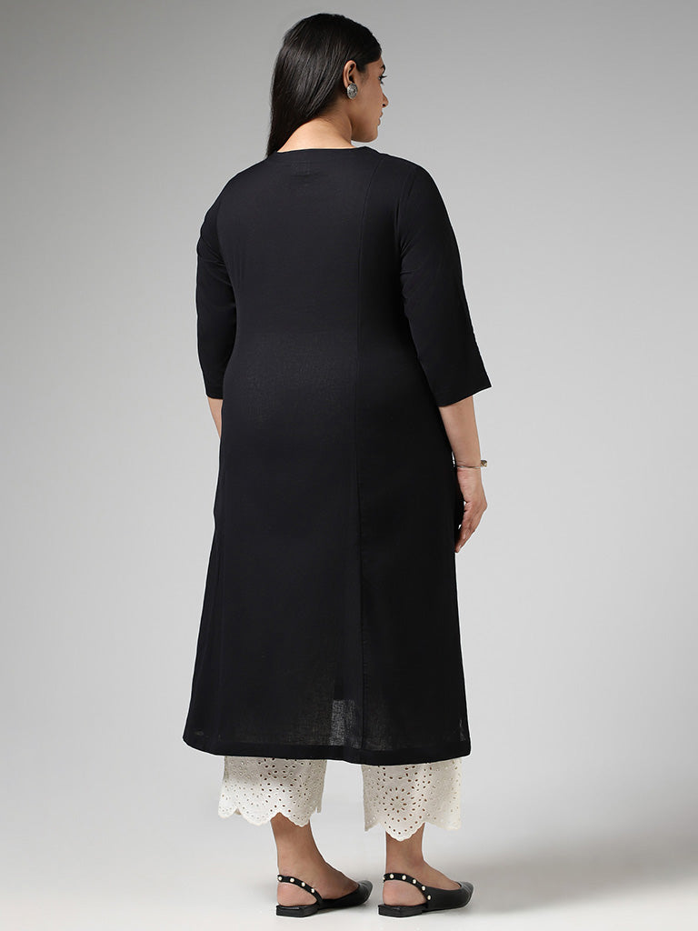 Diza Black Yoke Floral Embroidered Kurta