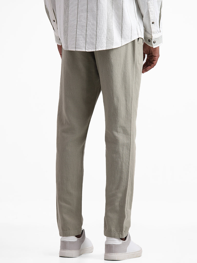 ETA Sage Solid Slim-Fit Mid-Rise Blended Linen Blended Linen Chinos