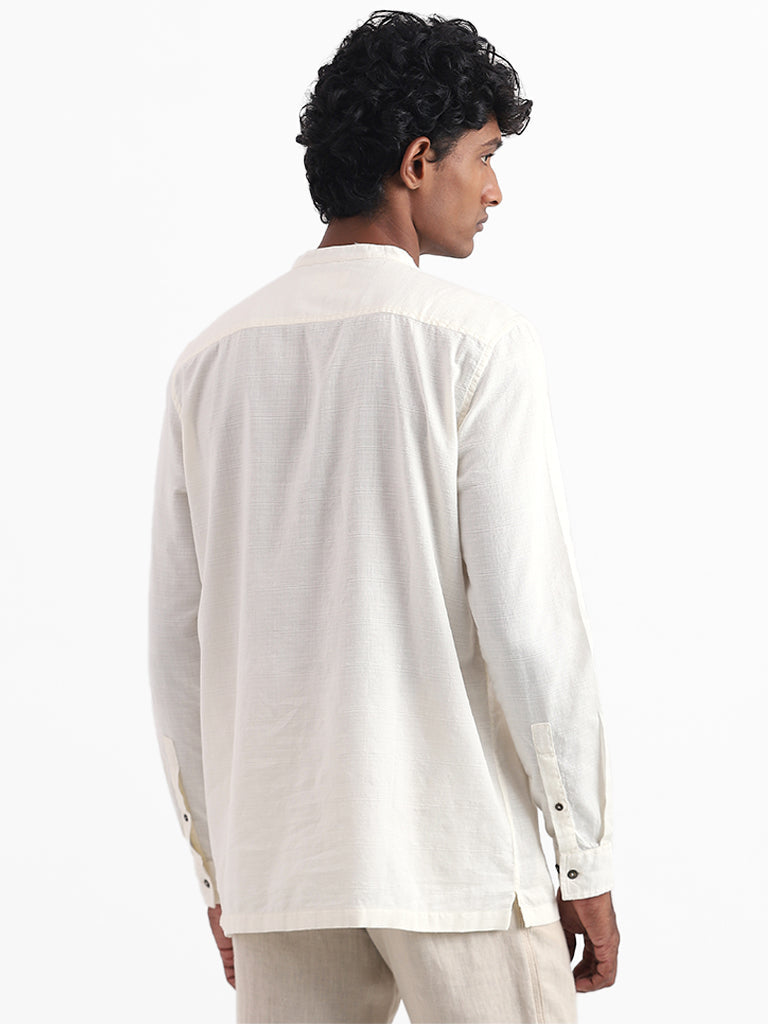 ETA White Solid Cotton Slim-Fit Shirt