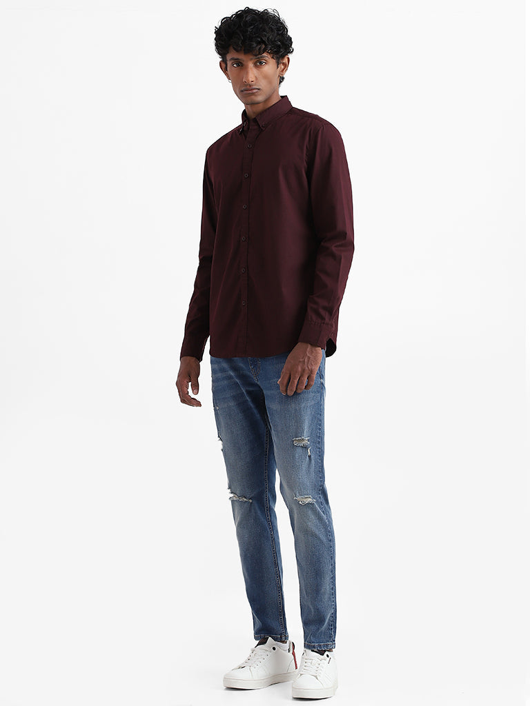 Nuon Maroon Solid Slim-Fit Shirt