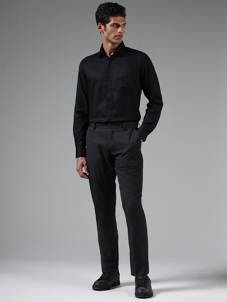 WES Formals Solid Black Cotton Relaxed-Fit Shirt