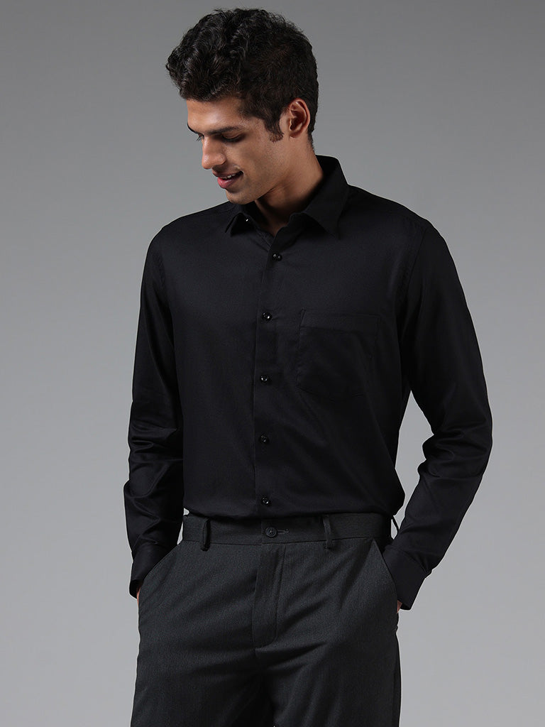 WES Formals Solid Black Cotton Relaxed-Fit Shirt