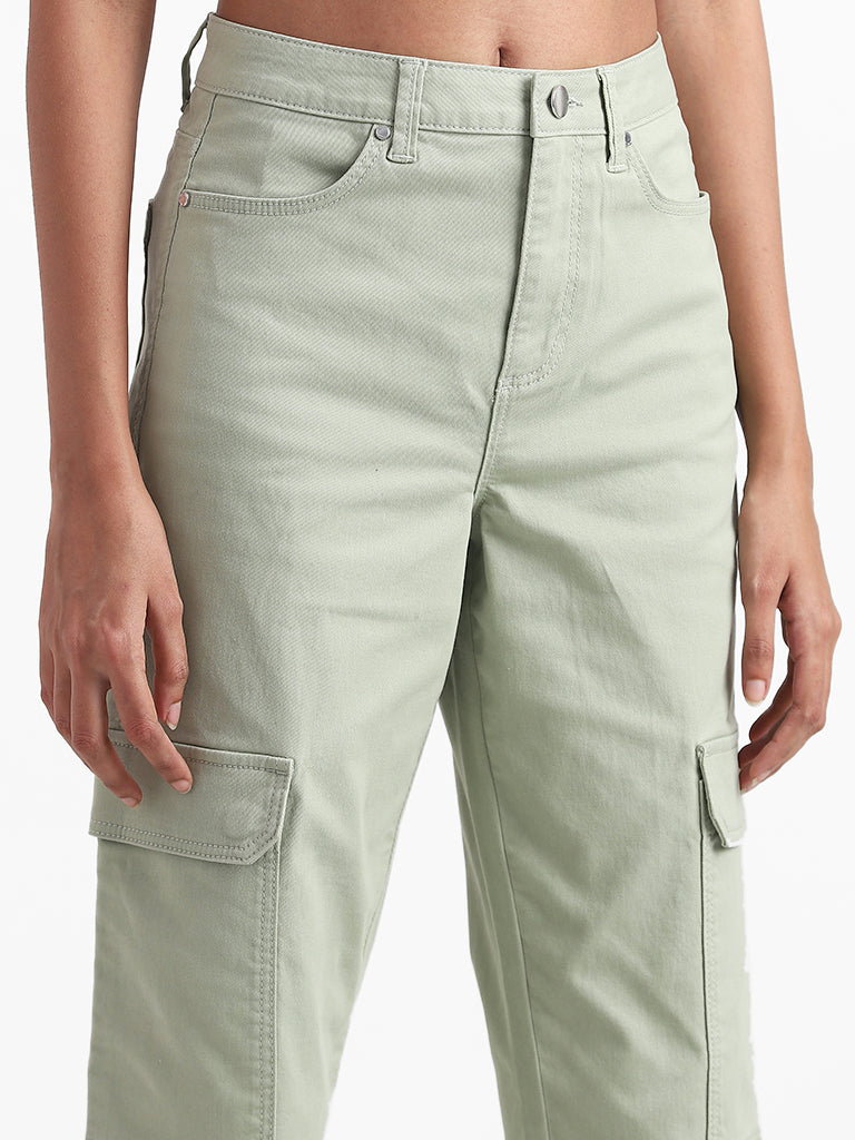 Nuon Sage Slim - Fit Mid - Rise Jeans