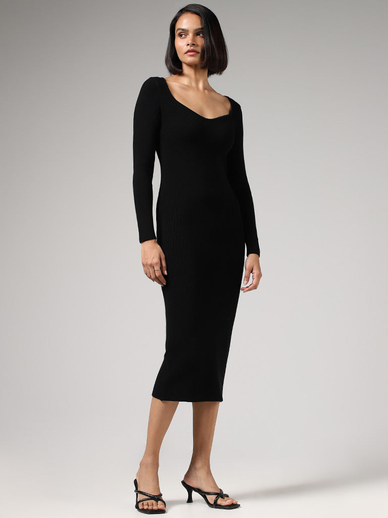 Wardrobe Solid Fitted Black Dress