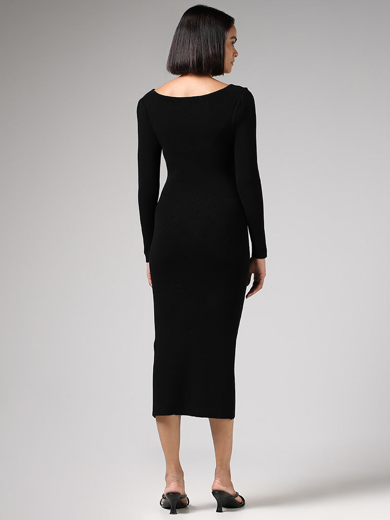 Wardrobe Solid Fitted Black Dress