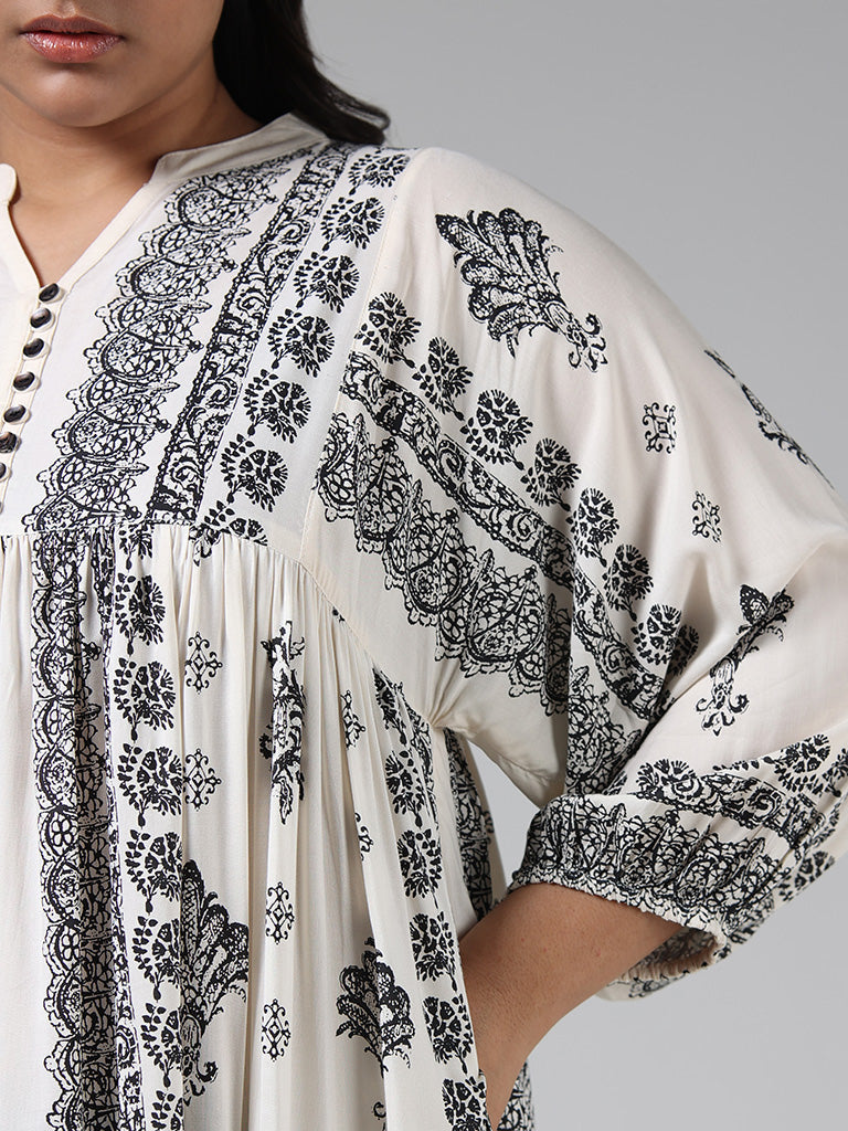 Diza Off White Printed Kurta