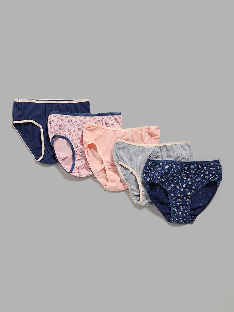 Y&F Kids Assorted Plain & Print Multicolour Briefs - Pack of 5