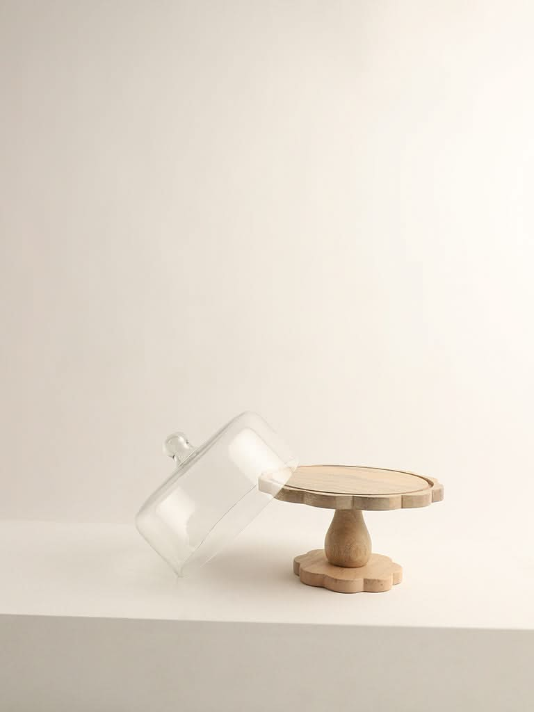 Westside Home Beige Scallop Base & Cloche