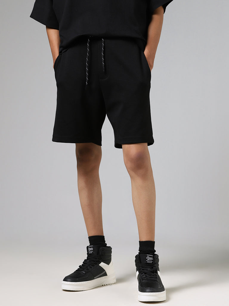 Studiofit Solid Black Relaxed-Fit Mid-Rise Shorts