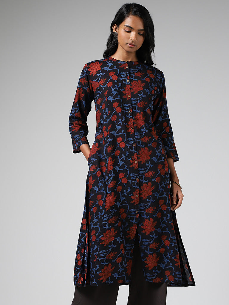 Utsa Black Floral Printed Buttoned Down Kurta