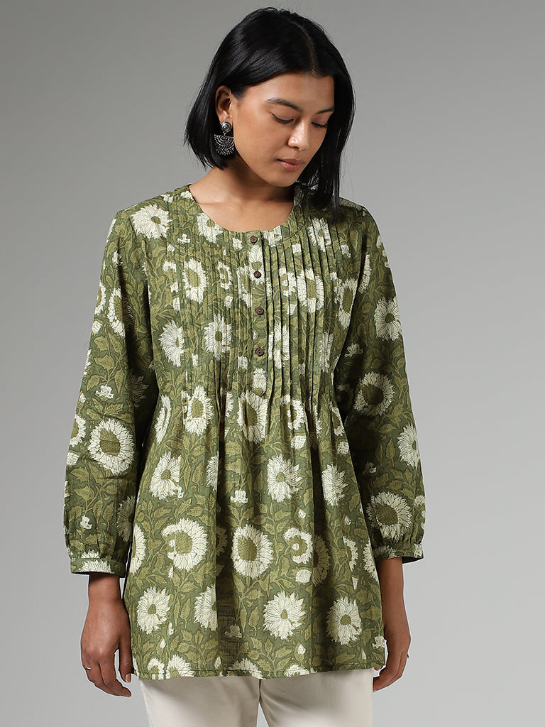 Utsa Olive Green Floral Printed Pleated Cotton Kurti