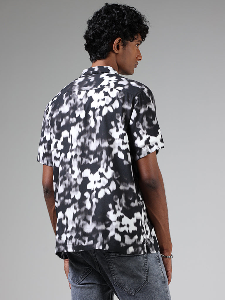 Nuon Black and White Print Resort-Fit Shirt