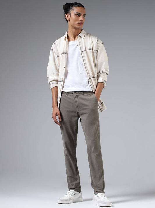 Nuon Solid Olive Cotton Slim-Fit Mid-Rise Chinos