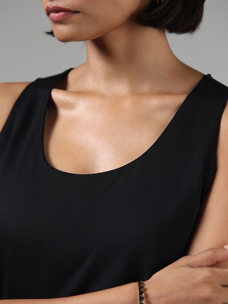 Wardrobe Solid Black Top