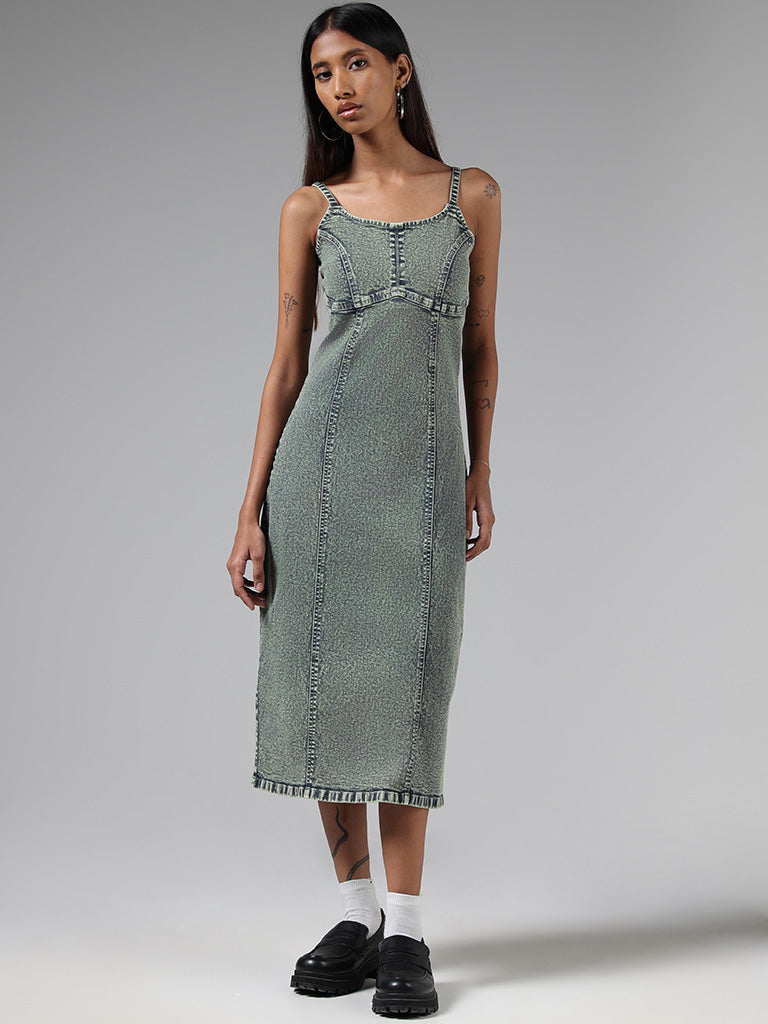 Nuon Solid Green Denim Dress