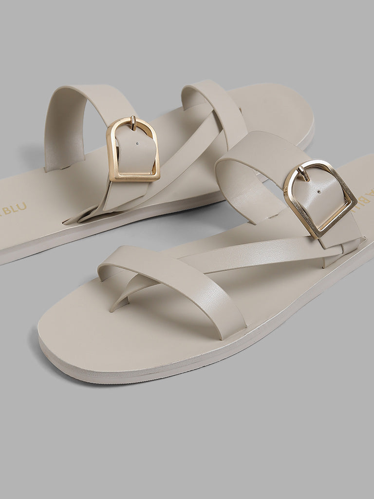 LUNA BLU Ivory Buckled Three Band Sandals