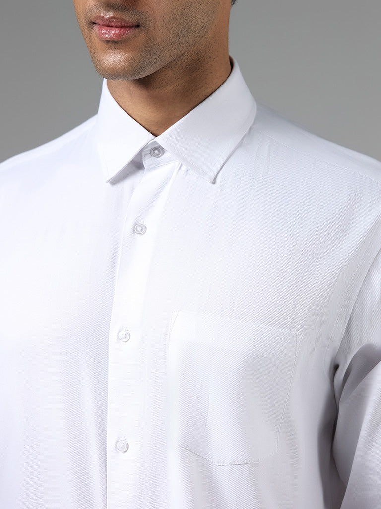 WES Formals Solid White Relaxed-Fit Shirt