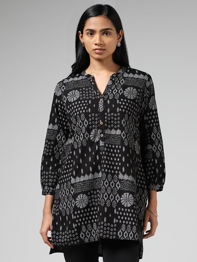 Utsa Black Abstract Patch Printed Kurti