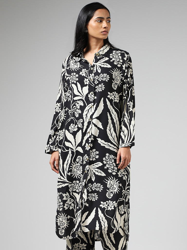 Utsa Black Floral Printed Buttoned Down Kurta