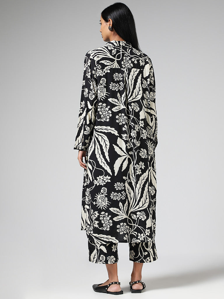 Utsa Black Floral Printed Buttoned Down Kurta