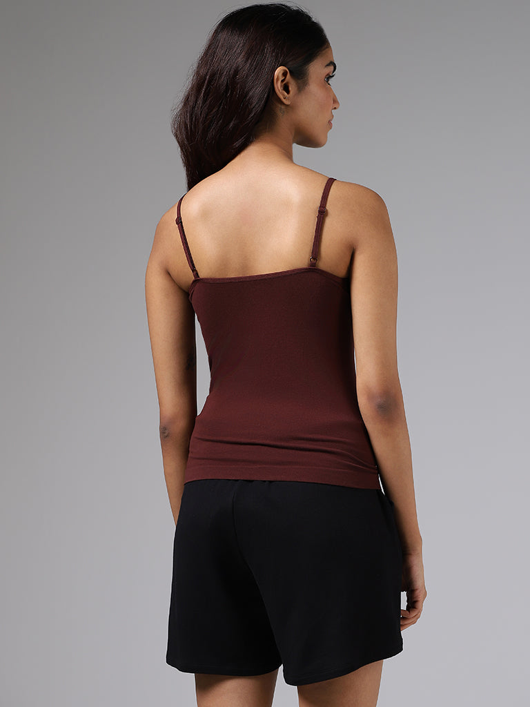 Wunderlove Solid Wine V-Neck Camisole