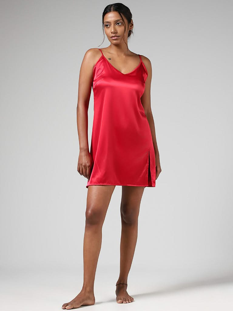 Wunderlove Solid Red Satin Slip