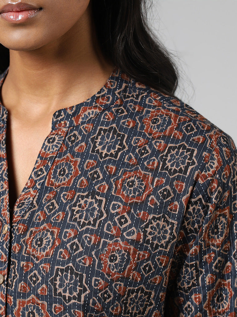 Utsa Indigo Geometric Printed & Kantha Embroidered Straight Kurta