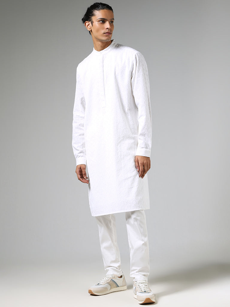 Kala by ETA Off White Embroidery Resort-Fit Kurta