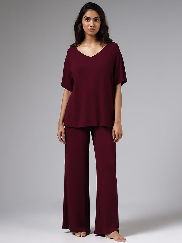 Wunderlove Solid Burgundy Supersoft T-Shirt