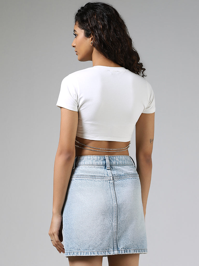 Nuon Solid White Crop T-Shirt