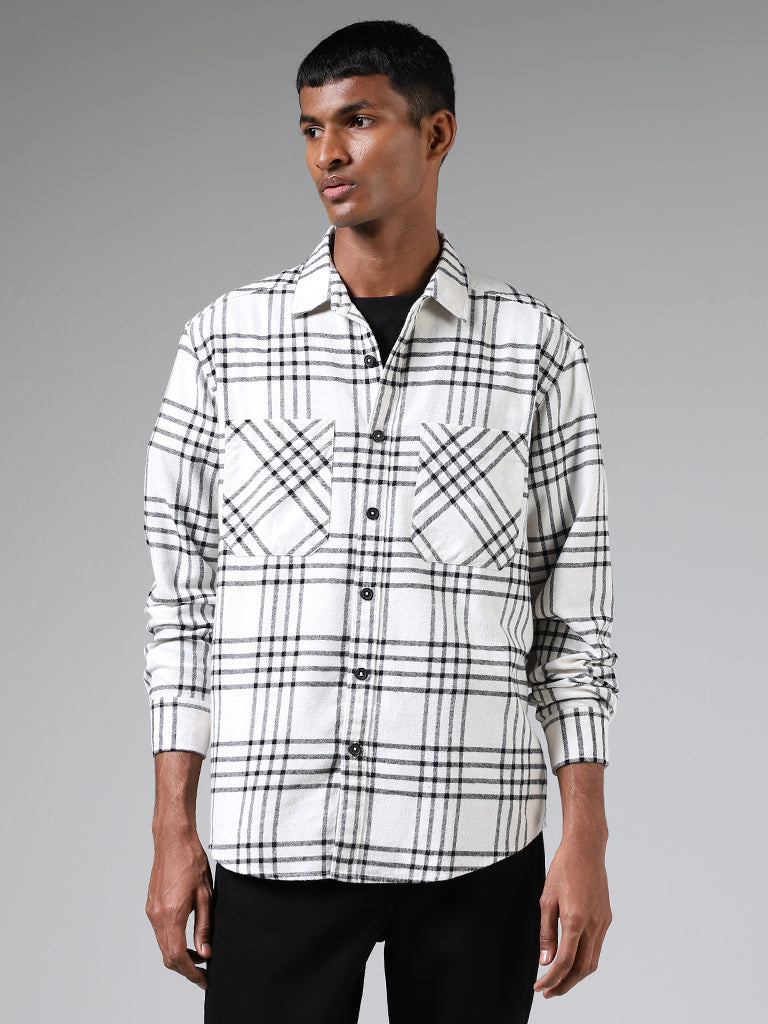 Nuon White Checked Relaxed-Fit Shirt