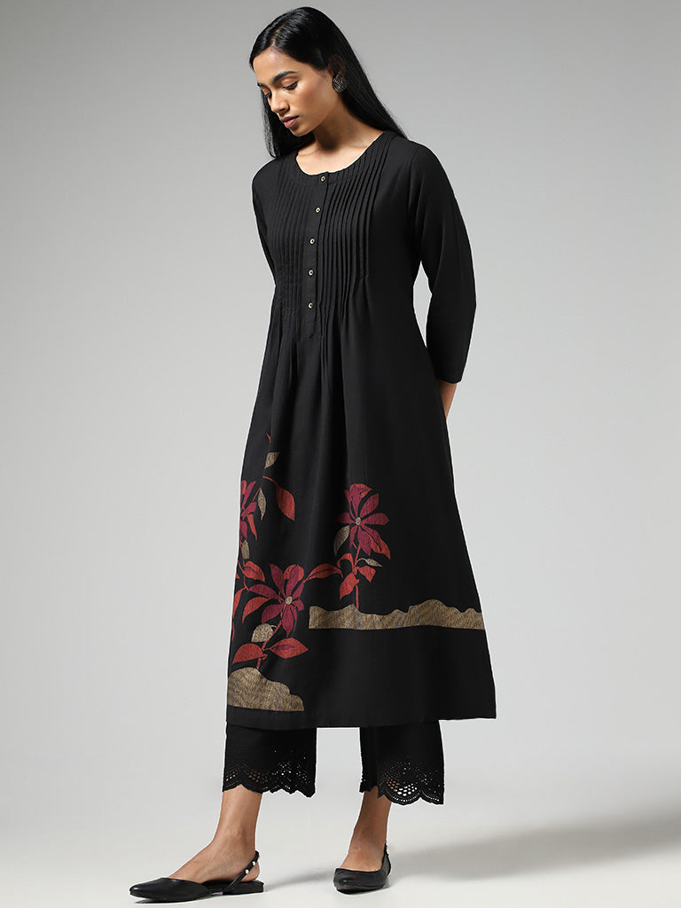 Utsa Black Floral Printed Pintucked Gathered Kurta