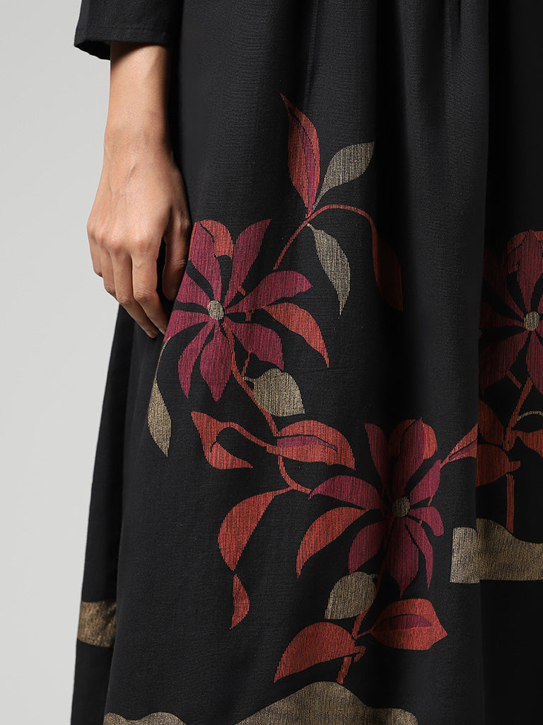 Utsa Black Floral Printed Pintucked Gathered Kurta