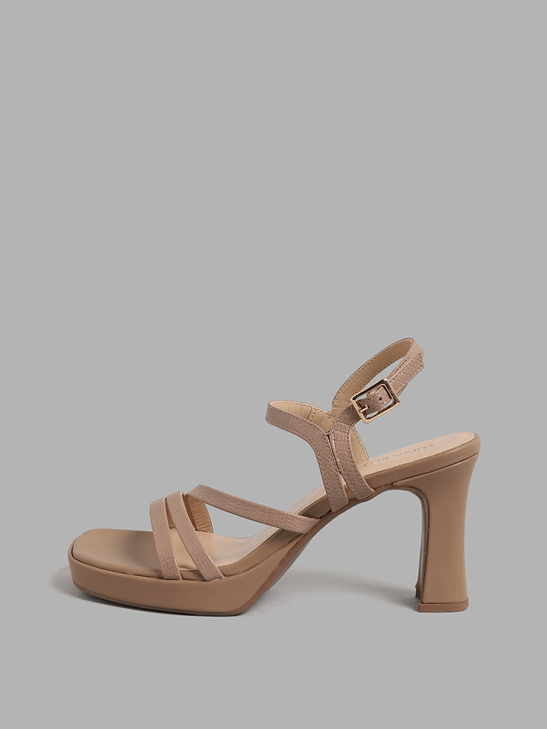 LUNA BLU Brown Sling-Back Heels Sandals