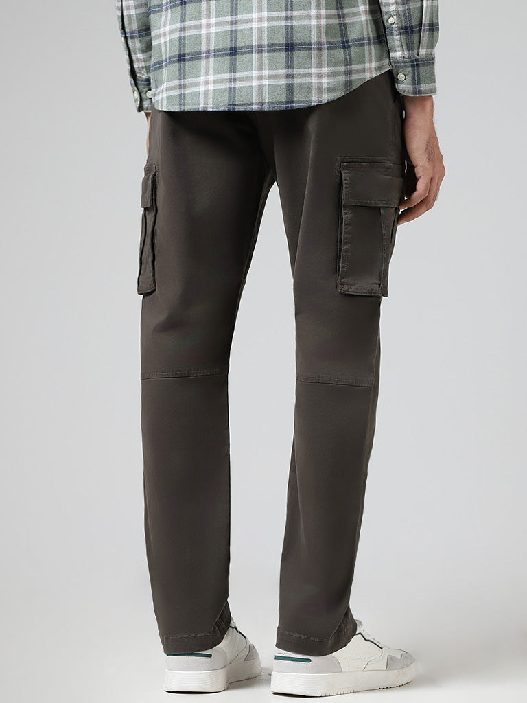 WES Casuals Solid Olive Cotton Blend Relaxed-Fit Mid-Rise Cargo Chinos