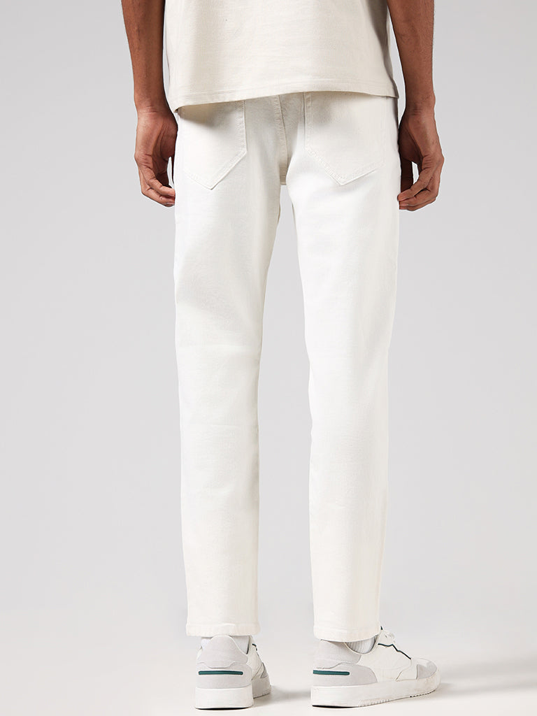 Nuon Off-White Straight - Fit Mid - Rise Jeans