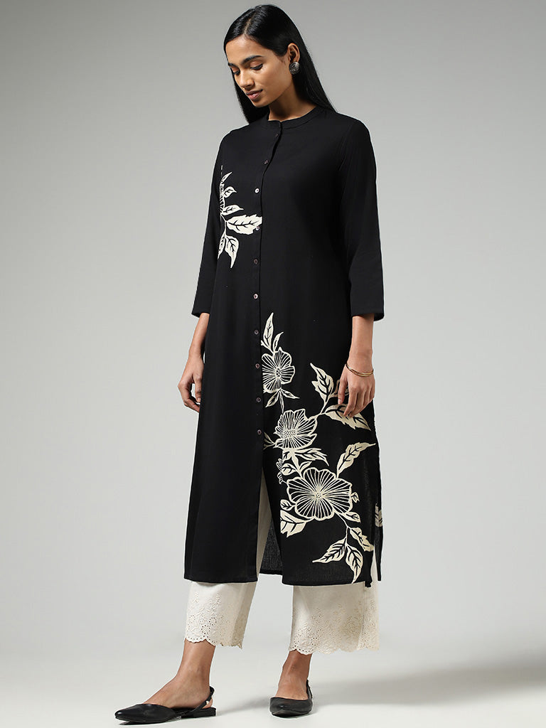 Utsa Black Floral Printed Buttoned Down Kurta