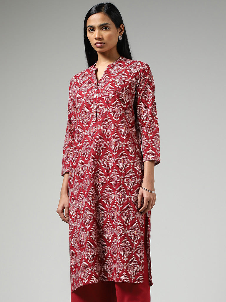 Utsa Maroon Big Leaf Printed Straight Kurta