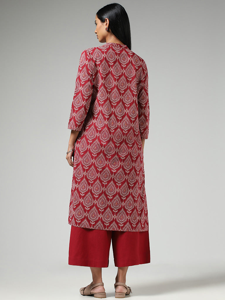 Utsa Maroon Big Leaf Printed Straight Kurta